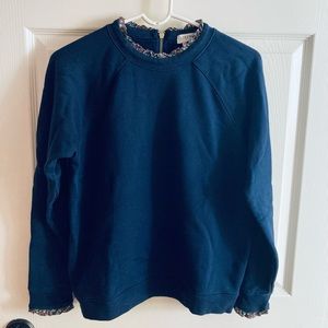 JCREW sweatshirt with flower print neck/sleeve border